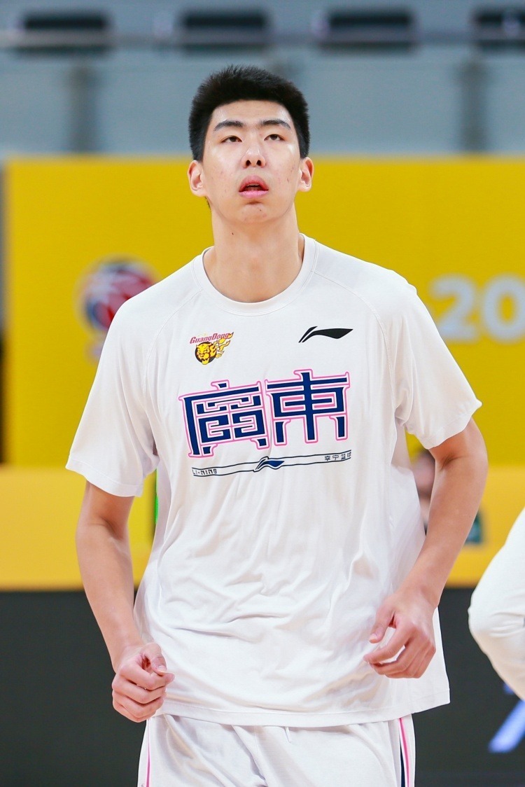 养球员, 约权, 广东握有B