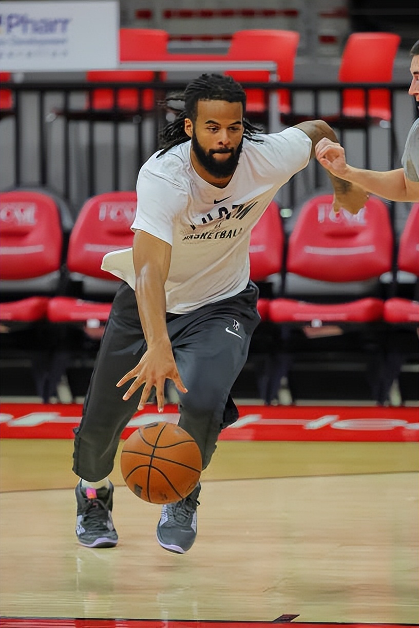 又或者他不, https