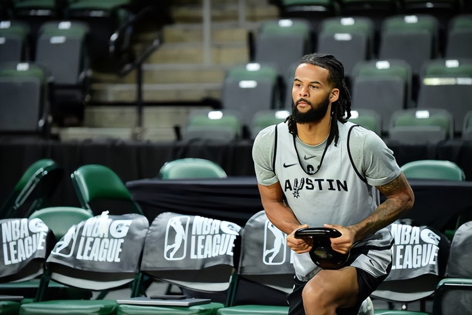 蓝色从球员, 发展联盟下