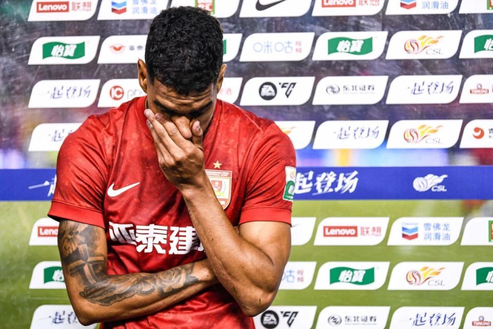 困境之中的, 借一场胜利, 日进行